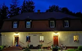 Pod Gadającym Kotem